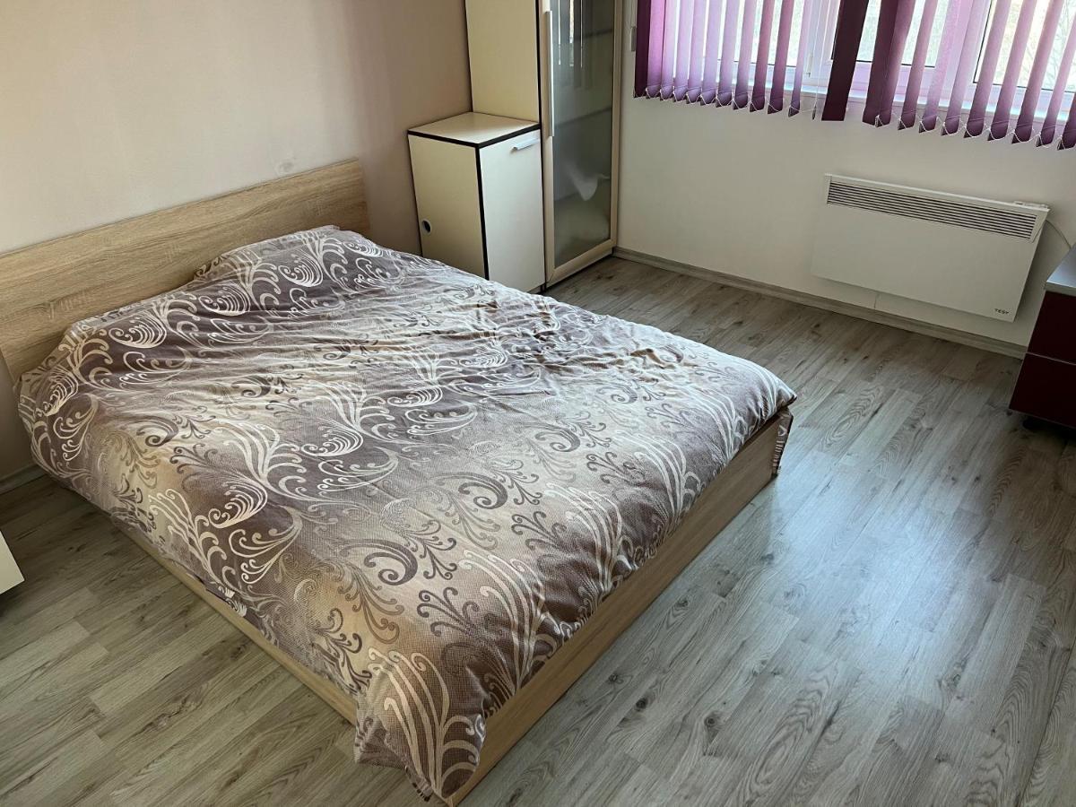 فارنا Cosy Central Apartment المظهر الخارجي الصورة