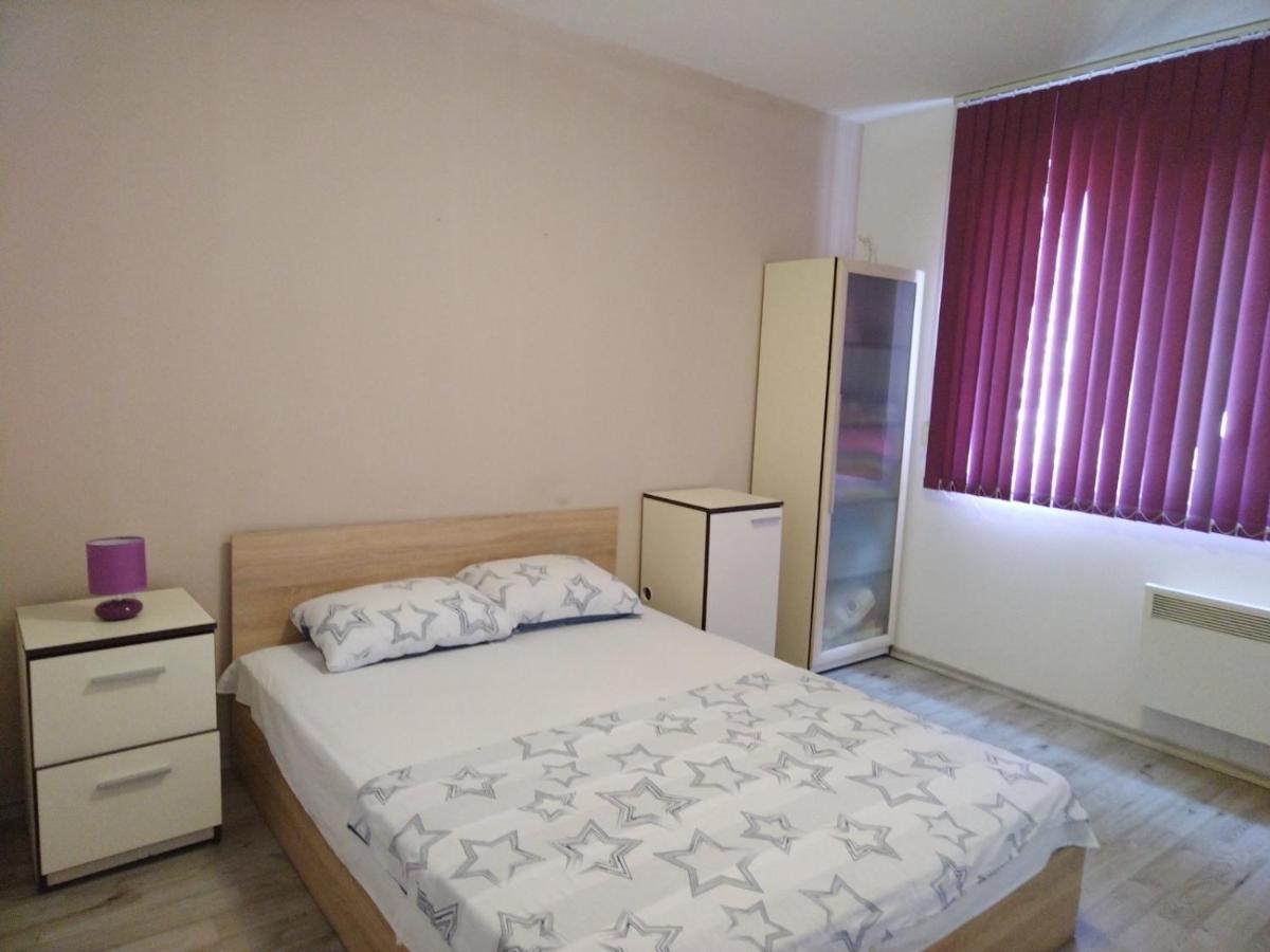 فارنا Cosy Central Apartment المظهر الخارجي الصورة